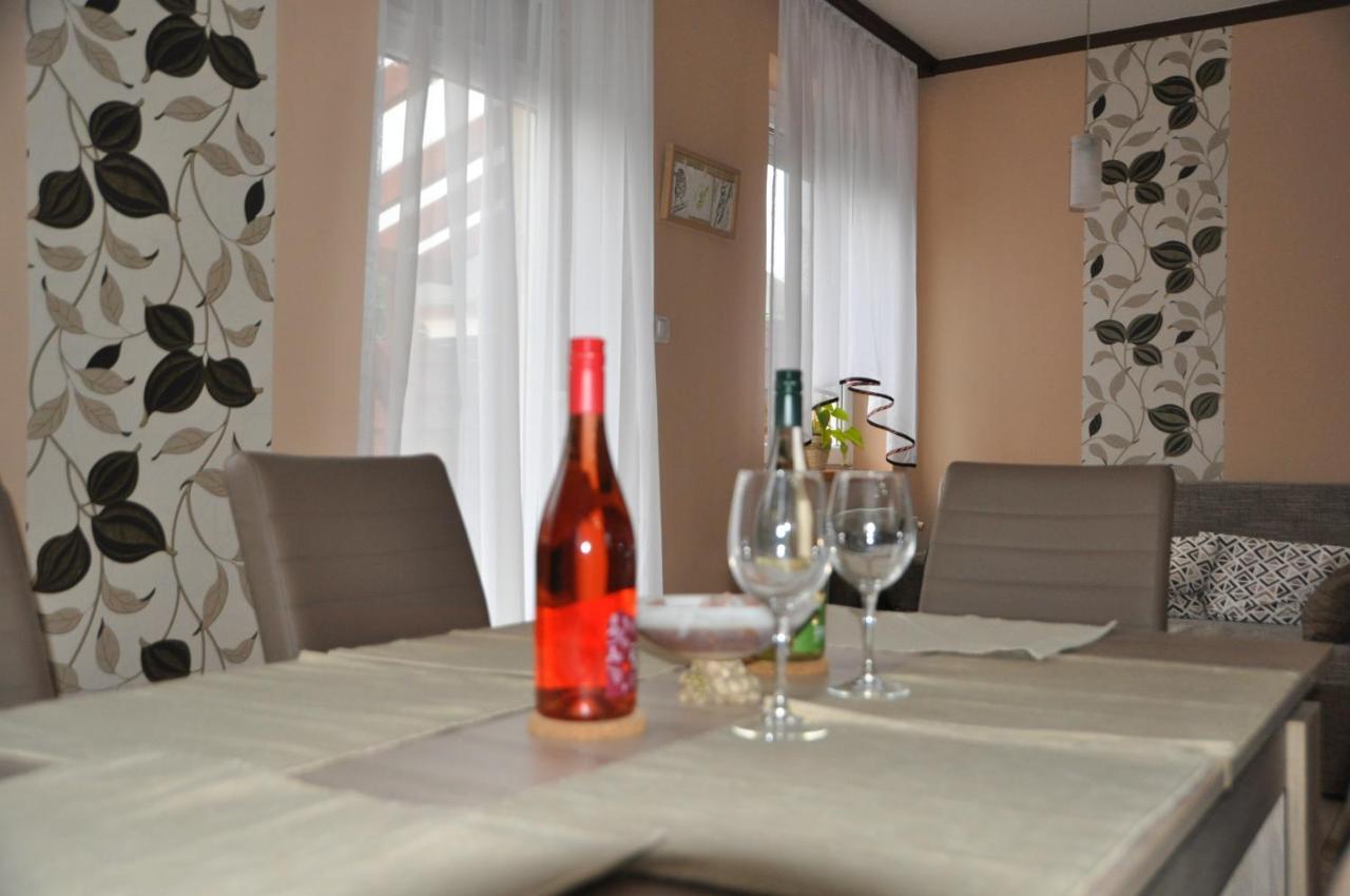Gyorszem Apartman Exterior foto